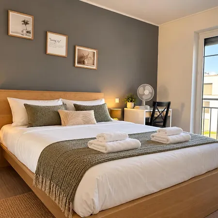Welcoming 2 Bedroom With Parking * Luxemburg